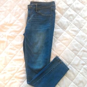 Mossimo Mid-Rise Jeggings